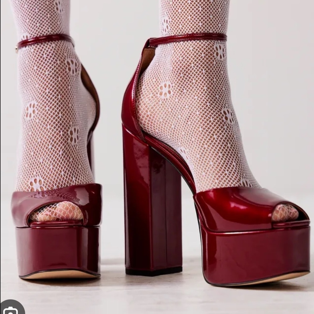 Sam Edelman Kori Platform Heel Patent